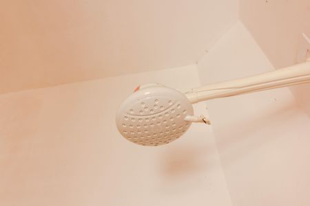 Casa à venda com 300m², 4 quartos e 2 vagas Casa à venda com 300m², 4 quartos e 2 vagasEdicula - banheiro