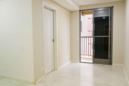 Sala de apartamento para alugar com 2 quartos, 40m² em Cachambi, Rio de Janeiro