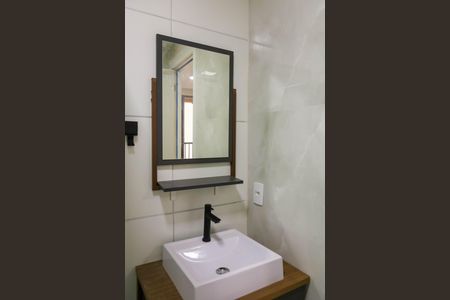 Apartamento para alugar com 40m², 2 quartos e 1 vaga Apartamento para alugar com 40m², 2 quartos e 1 vagaBanheiro