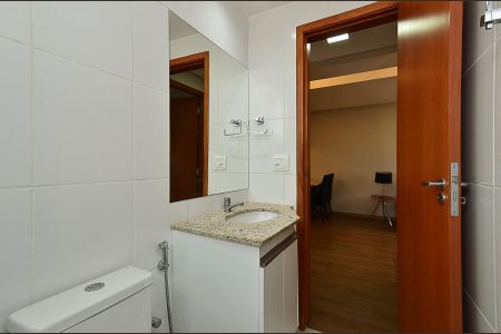 Apartamento para alugar com 63m², 2 quartos e 2 vagas Apartamento para alugar com 63m², 2 quartos e 2 vagasBanheiro Social