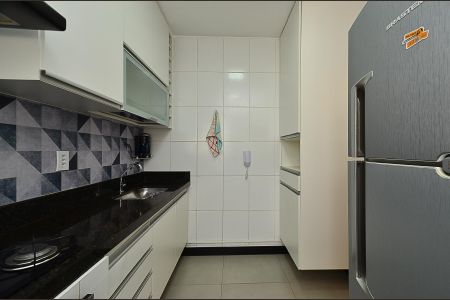 Apartamento para alugar com 63m², 2 quartos e 2 vagas Apartamento para alugar com 63m², 2 quartos e 2 vagasCozinha