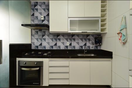 Apartamento para alugar com 63m², 2 quartos e 2 vagas Apartamento para alugar com 63m², 2 quartos e 2 vagasCozinha