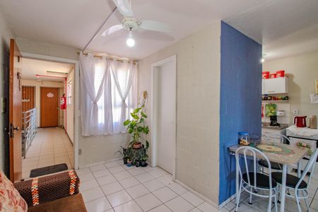 Sala de apartamento à venda com 2 quartos, 42m² em Rubem Berta, Porto Alegre