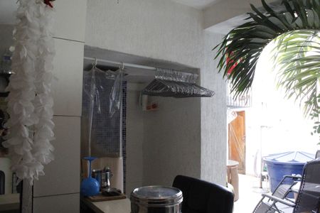 Casa à venda com 450m², 4 quartos e 6 vagasChuveiro