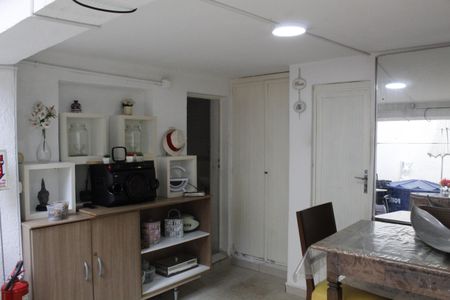 Casa à venda com 450m², 4 quartos e 6 vagasÁrea gourmet