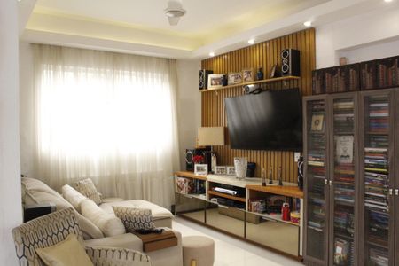 Sala de casa à venda com 4 quartos, 450m² em Tijuca, Rio de Janeiro