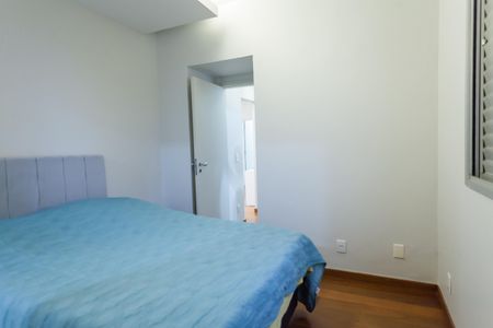 Apartamento para alugar com 67m², 2 quartos e 2 vagassuite 