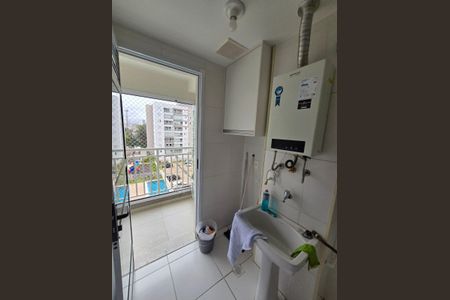 Apartamento para alugar com 60m², 2 quartos e 1 vaga Apartamento para alugar com 60m², 2 quartos e 1 vagaVaranda