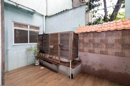Casa para alugar com 87m², 2 quartos e 1 vagaÁrea externa