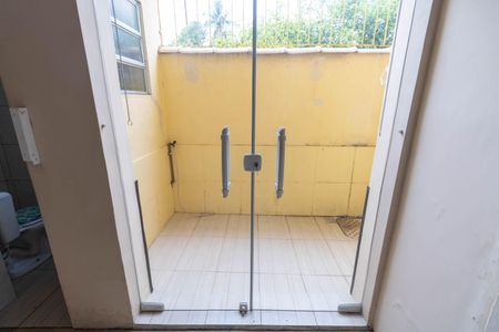 Casa para alugar com 87m², 2 quartos e 1 vagaVaranda