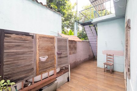 Casa para alugar com 87m², 2 quartos e 1 vagaÁrea externa