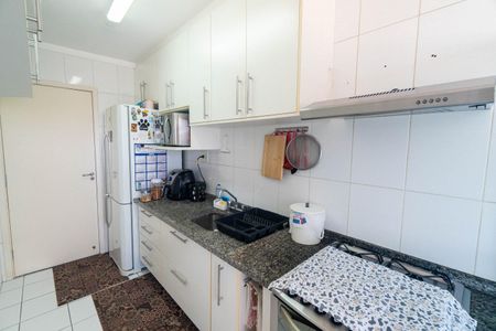 Apartamento à venda com 92m², 3 quartos e 2 vagasCozinha