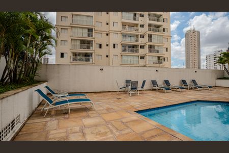 Apartamento à venda com 60m², 2 quartos e 1 vagaPiscina