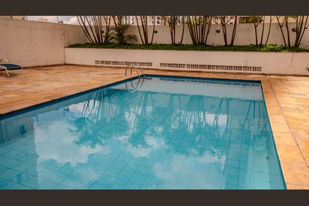 Apartamento à venda com 60m², 2 quartos e 1 vagaPiscina