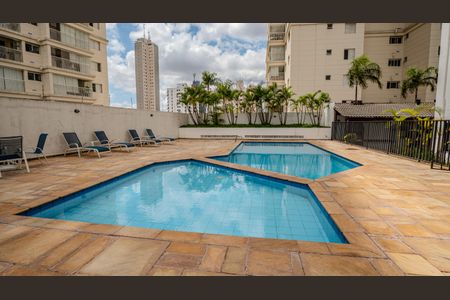 Apartamento à venda com 60m², 2 quartos e 1 vagaPiscina