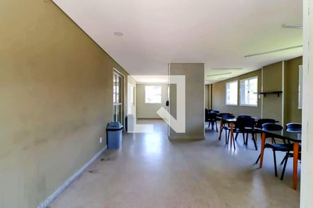 Apartamento para alugar com 49m², 2 quartos e 1 vaga Apartamento para alugar com 49m², 2 quartos e 1 vagaÁrea comum - Salão de festas