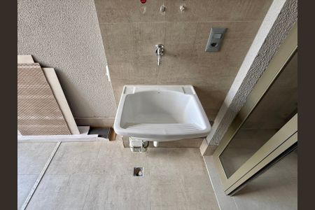 Apartamento à venda com 112m², 2 quartos e 2 vagas Apartamento à venda com 112m², 2 quartos e 2 vagasÁrea de Serviço