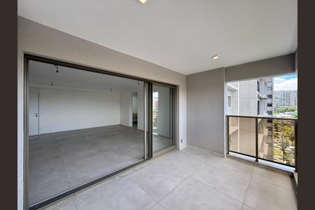 Apartamento à venda com 112m², 2 quartos e 2 vagas Apartamento à venda com 112m², 2 quartos e 2 vagasVaranda