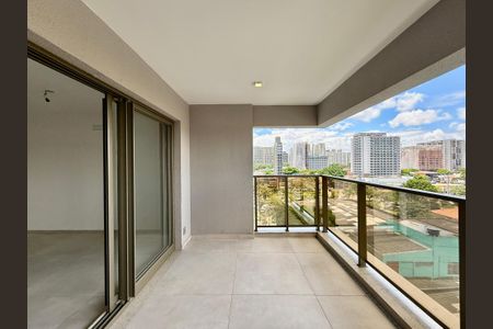 Apartamento à venda com 112m², 2 quartos e 2 vagas Apartamento à venda com 112m², 2 quartos e 2 vagasVaranda