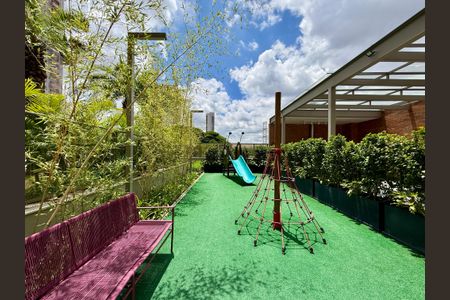 Apartamento à venda com 112m², 2 quartos e 2 vagas Apartamento à venda com 112m², 2 quartos e 2 vagasPlayground