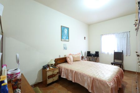 Casa à venda com 141m², 3 quartos e 1 vagaQuarto 2