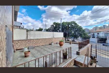 Casa à venda com 141m², 3 quartos e 1 vaga Casa à venda com 141m², 3 quartos e 1 vagaVaranda