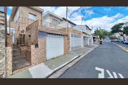 Casa à venda com 141m², 3 quartos e 1 vaga