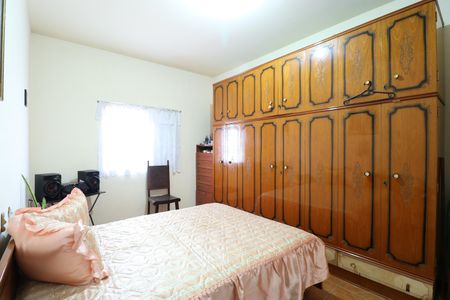 Casa à venda com 141m², 3 quartos e 1 vagaQuarto 2