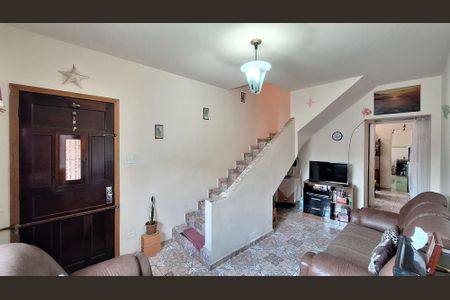 Casa à venda com 141m², 3 quartos e 1 vaga Casa à venda com 141m², 3 quartos e 1 vagaSala