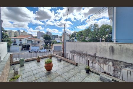 Casa à venda com 141m², 3 quartos e 1 vaga Casa à venda com 141m², 3 quartos e 1 vagaVaranda