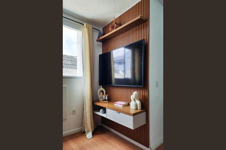 Sala  de apartamento para alugar com 2 quartos, 43m² em Imperial de São Cristóvão, Rio de Janeiro