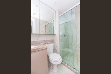 Banheiro de apartamento para alugar com 1 quarto, 40m² em Petrópolis, Porto Alegre