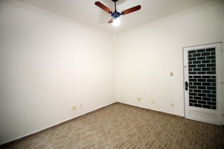 Apartamento para alugar com 70m², 2 quartos e sem vagaSala