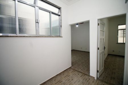 Antessala de apartamento para alugar com 2 quartos, 70m² em Vila da Penha, Rio de Janeiro