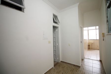 Apartamento para alugar com 70m², 2 quartos e sem vagaAntessala