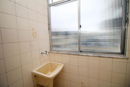 Apartamento para alugar com 70m², 2 quartos e sem vagaÁrea de Serviço