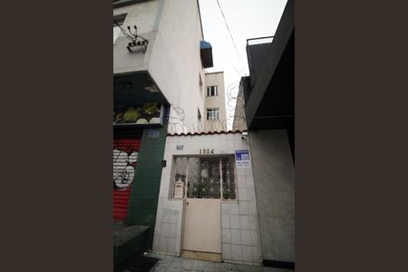 Apartamento para alugar com 70m², 2 quartos e sem vagaFachada