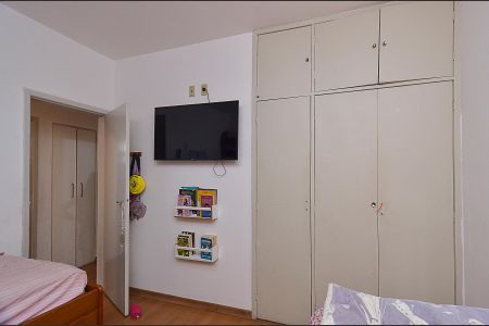 Apartamento à venda com 116m², 4 quartos e 2 vagasQuarto 3