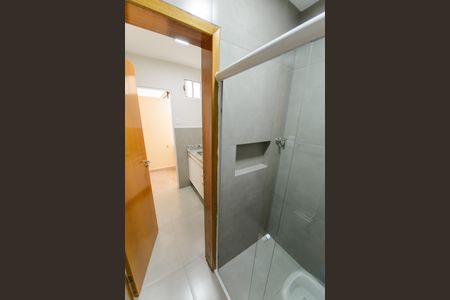 Banheiro de kitnet/studio para alugar com 1 quarto, 40m² em Vila Nogueira, Taubaté