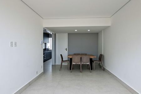 Sala de apartamento para alugar com 1 quarto, 46m² em Tupi, Praia Grande