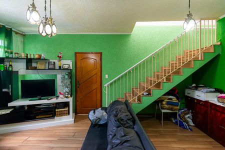 Casa para alugar com 210m², 3 quartos e 4 vagas Casa para alugar com 210m², 3 quartos e 4 vagasSala