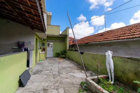 Casa para alugar com 210m², 3 quartos e 4 vagas Casa para alugar com 210m², 3 quartos e 4 vagasQuintal