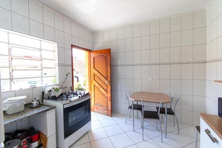 Casa para alugar com 210m², 3 quartos e 4 vagas Casa para alugar com 210m², 3 quartos e 4 vagasCozinha