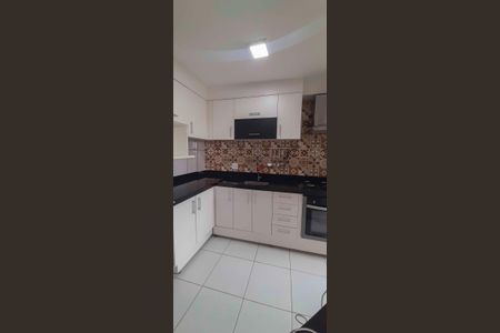 Apartamento para alugar com 55m², 2 quartos e 1 vagaCozinha