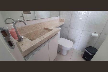 Apartamento para alugar com 55m², 2 quartos e 1 vagaBanheiro