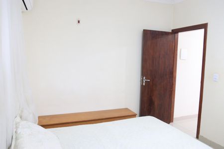 Casa para alugar com 290m², 3 quartos e 4 vagasSuíte 02