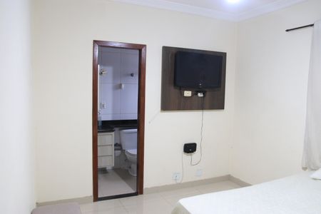 Casa para alugar com 290m², 3 quartos e 4 vagasSuíte 02