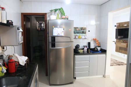 Casa para alugar com 290m², 3 quartos e 4 vagasCozinha