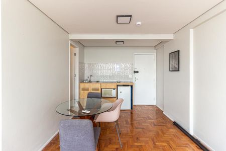 Studio para alugar com 47m², 1 quarto e sem vaga Studio para alugar com 47m², 1 quarto e sem vagaCozinha