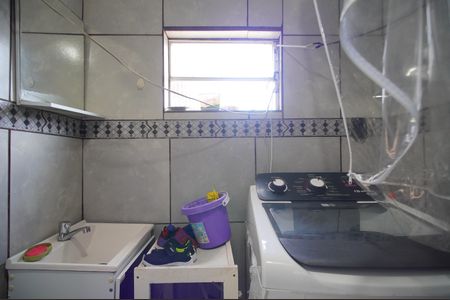 Casa à venda com 400m², 5 quartos e 6 vagasBanheiro 1